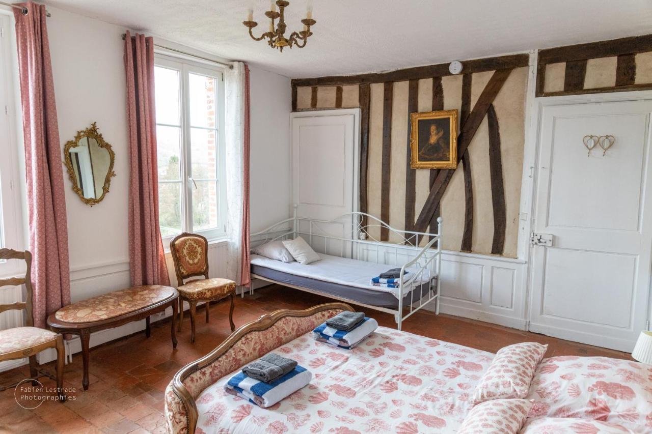 Vila Le Domaine De La Desiree Lisieux Exteriér fotografie